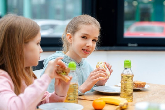 Eating healthy habits children taste little food people buds mindfully training ones start japanese tofu learn they indian