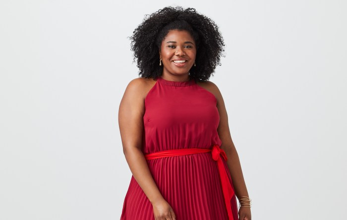 Plus size dresses for wedding guests