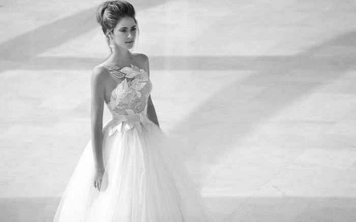 One shoulder wedding dress