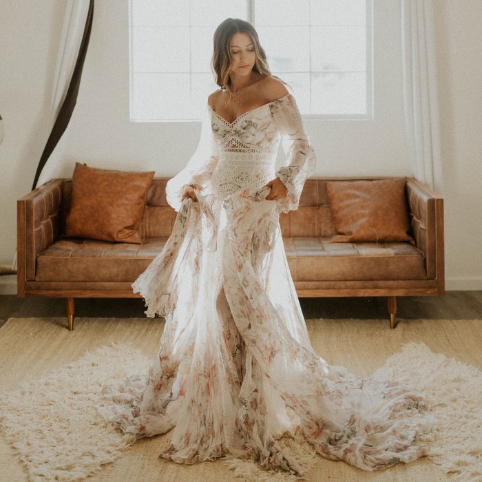 Boho wedding dress with sleeves